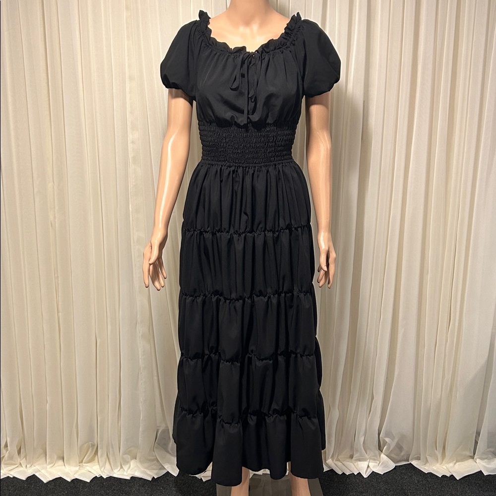 Elegant Black Tiered Maxi Dress